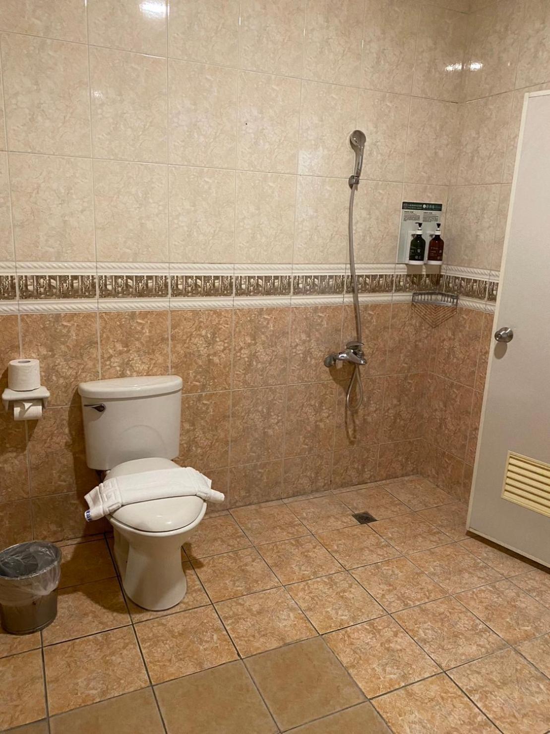 Yuai Fu Hao Hotel Taichung Eksteriør bilde