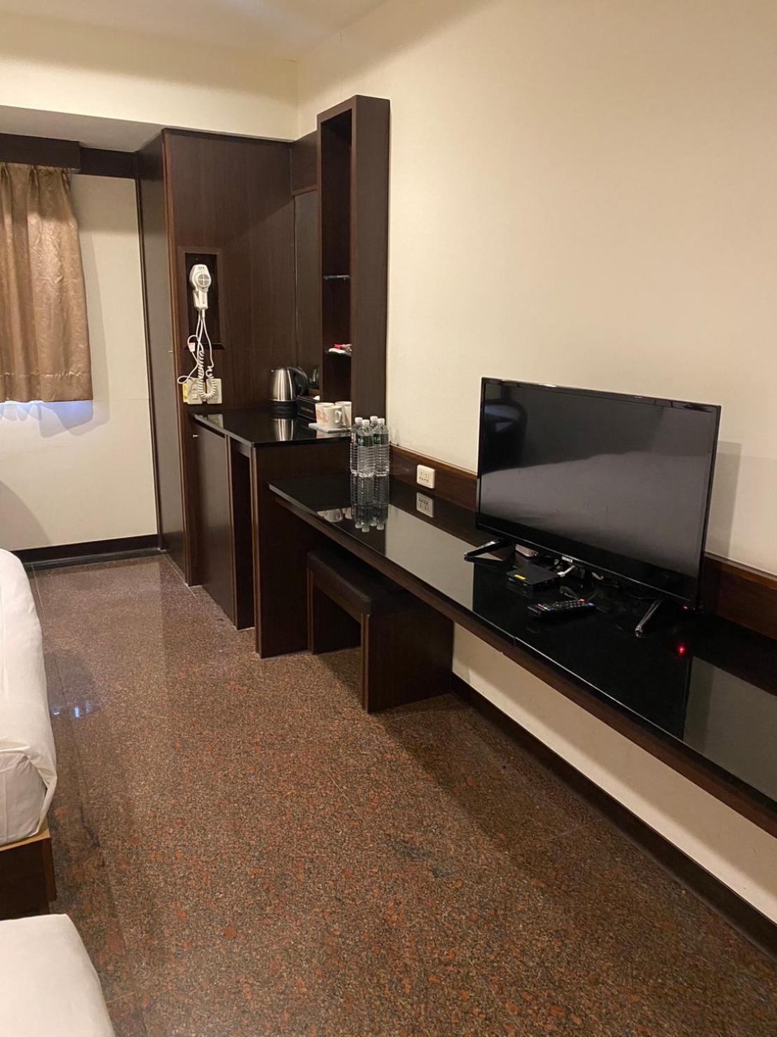 Yuai Fu Hao Hotel Taichung Eksteriør bilde